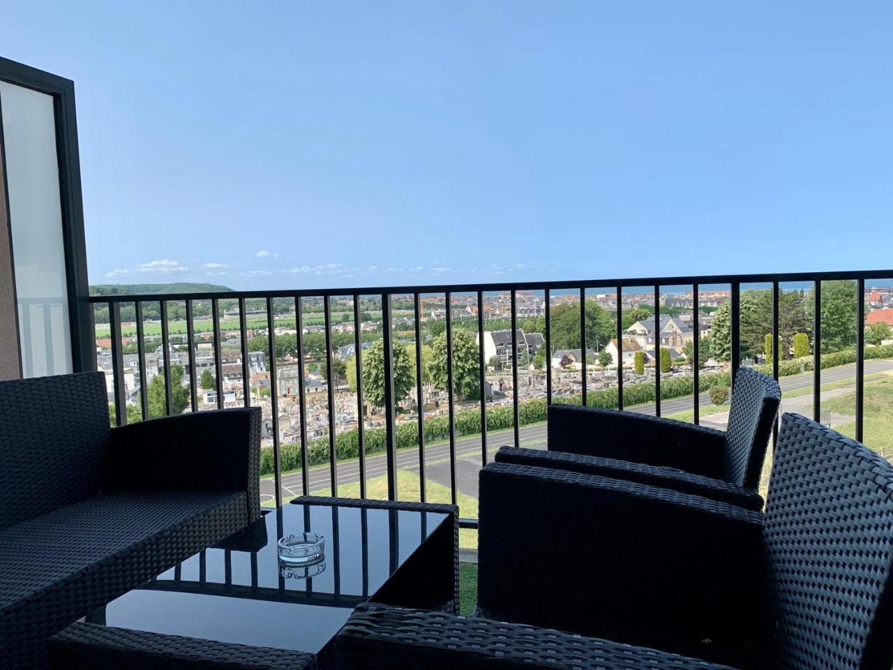 Superbe Appartement T2 Vue Mer Trouville-sur-mer Exteriör bild